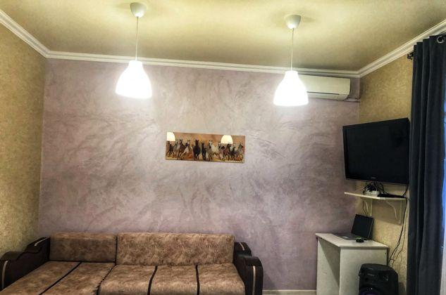 Продажа 1-комнатной квартиры, Краснодар, улица имени Г.М. Плотниченко,  57