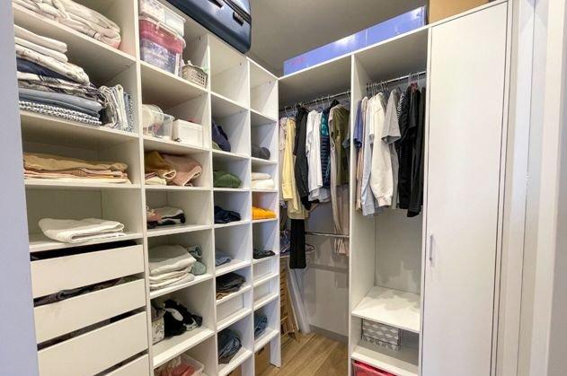 Продажа 3-комнатной квартиры, Краснодар, Совхозная улица,  1к7