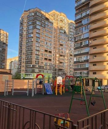 Продажа 2-комнатной квартиры, Краснодар, Казбекская улица,  3