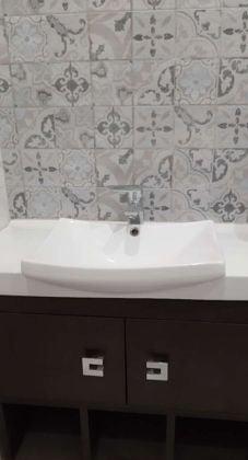 Продажа 2-комнатной квартиры, Краснодар, улица имени 40-летия Победы,  178к3