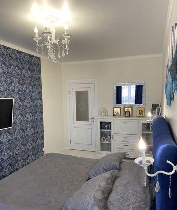 Продажа 2-комнатной квартиры, Краснодар, Красная улица,  176лит5