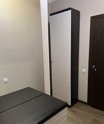 Продажа 1-комнатной квартиры, Краснодар, улица имени Сергея Есенина,  106