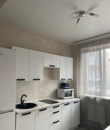 Продажа 1-комнатной квартиры, Краснодар, улица имени Сергея Есенина,  110к1