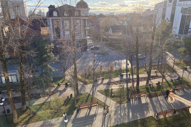 Продажа 2-комнатной квартиры, Краснодар, улица Гагарина,  73