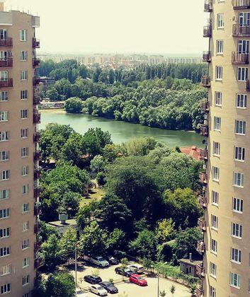 Продажа 2-комнатной квартиры, Краснодар, Кубанская набережная,  64