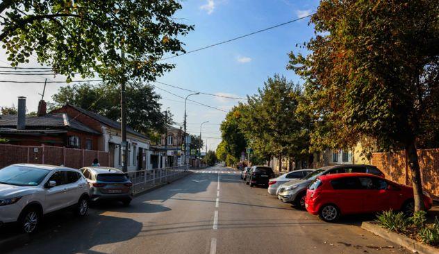 Продажа 2-комнатной квартиры, Краснодар, улица Горького,  57