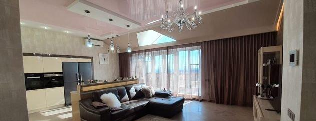 Продажа 3-комнатной квартиры, Краснодар, Кубанская набережная,  37