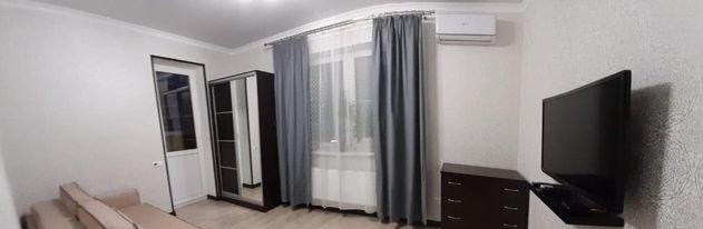 Продажа 2-комнатной квартиры, Краснодар, улица Репина,  1/2к2