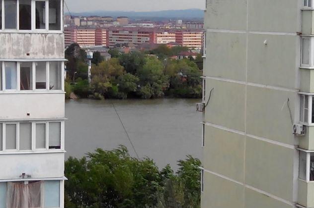 Продажа 1-комнатной квартиры, Краснодар, Рождественская набережная,  37