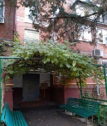 Продажа 3-комнатной квартиры, Краснодар, улица Котовского,  104