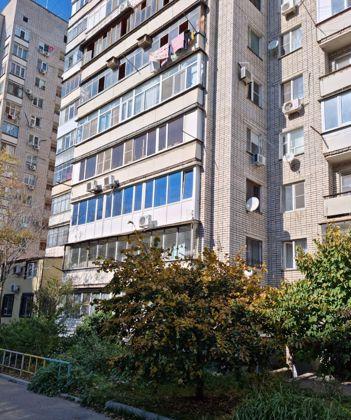 Продажа 2-комнатной квартиры, Краснодар, Кубанская набережная,  52/2