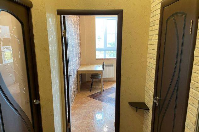 Продажа 1-комнатной квартиры, Краснодар, Казбекская улица,  12