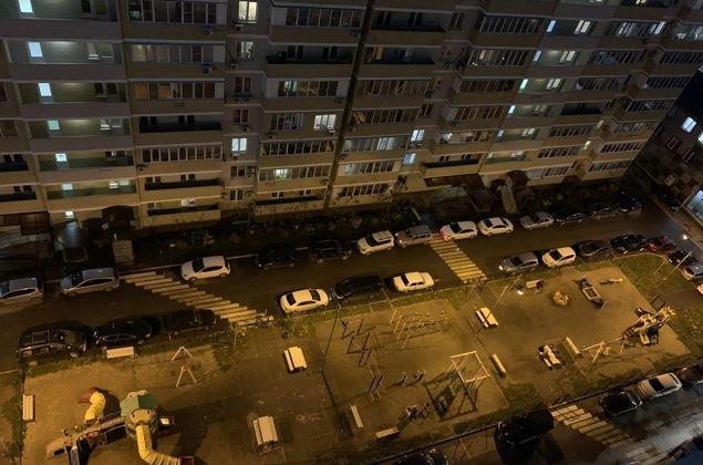 Продажа 1-комнатной квартиры, Краснодар, улица имени Сергея Есенина,  110к2