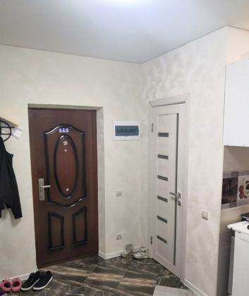 Продажа 1-комнатной квартиры, Краснодар, улица имени Сергея Есенина,  104