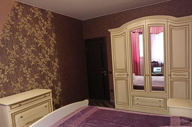 Продажа 3-комнатной квартиры, Краснодар, улица имени Сергея Есенина,  108/1А