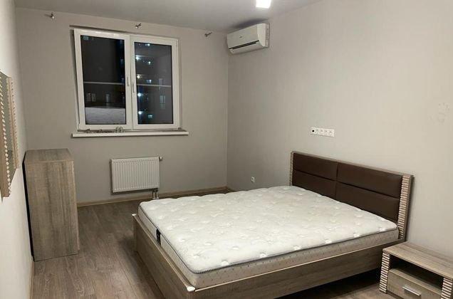 Продажа 1-комнатной квартиры, Краснодар, улица Симиренко,  43