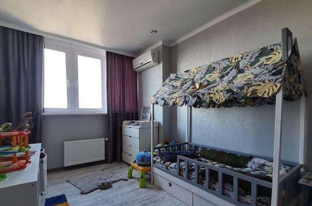 Продажа 2-комнатной квартиры, Краснодар, Гаражная улица,  107