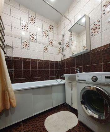 Продажа 3-комнатной квартиры, Краснодар, Домбайская улица,  12