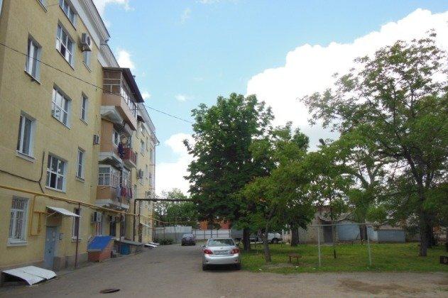 Продажа 3-комнатной квартиры, Краснодар, Северная улица,  305