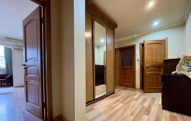 Продажа 3-комнатной квартиры, Краснодар, проспект Чекистов,  34