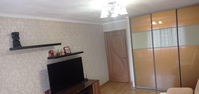 Продажа 2-комнатной квартиры, Краснодар, Совхозная улица,  18