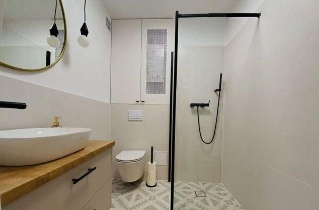 Продажа 2-комнатной квартиры, Краснодар, улица Петра Метальникова,  28