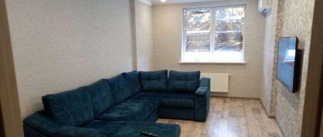 Продажа 2-комнатной квартиры, Краснодар, улица Цезаря Куникова,  24к2