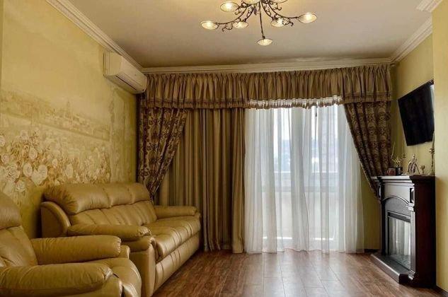 Продажа 2-комнатной квартиры, Краснодар, улица Урицкого,  6