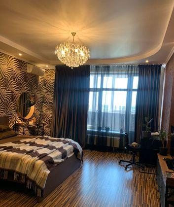 Продажа 2-комнатной квартиры, Краснодар, бульвар Клары Лучко,  14к2