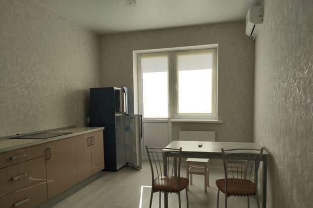 Продажа 1-комнатной квартиры, Краснодар, Морская улица,  43