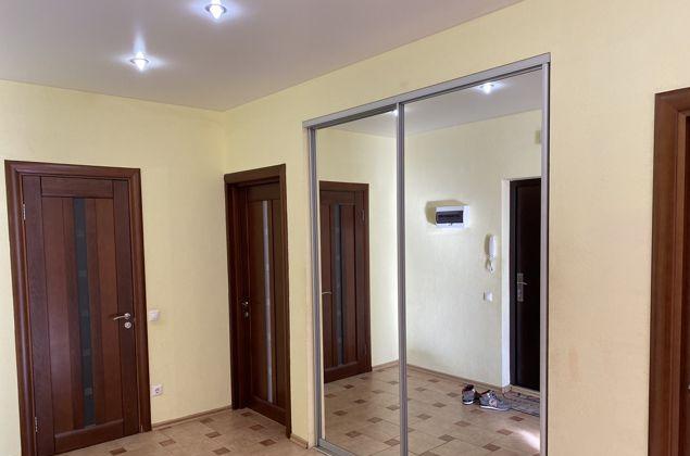 Продажа 3-комнатной квартиры, Краснодар, бульвар Клары Лучко,  8