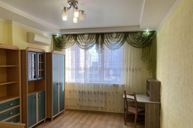 Продажа 3-комнатной квартиры, Краснодар, бульвар Клары Лучко,  8