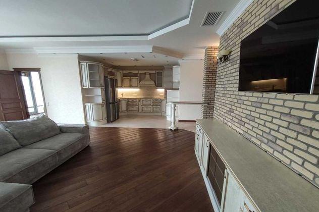 Продажа 2-комнатной квартиры, Краснодар, улица имени 40-летия Победы,  145