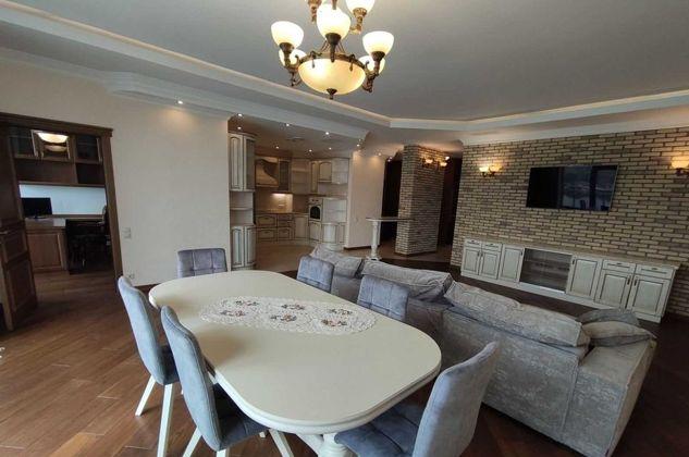 Продажа 2-комнатной квартиры, Краснодар, улица имени 40-летия Победы,  145