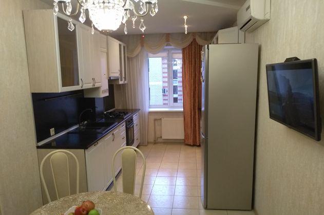 Продажа 2-комнатной квартиры, Краснодар, Вологодская улица,  11