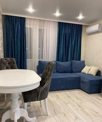 Продажа 2-комнатной квартиры, Краснодар, улица Героя А.А. Аверкиева,  30