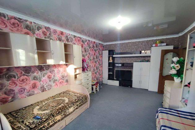 Продажа 2-комнатной квартиры, Краснодар, улица имени Мусоргского М.П.,  6/1