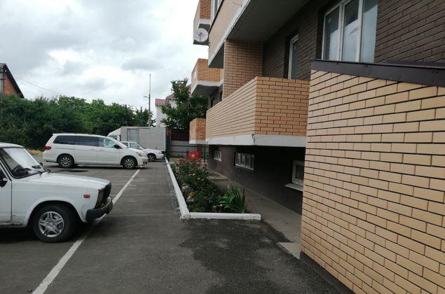 Продажа 2-комнатной квартиры, Краснодар, Российская улица,  337