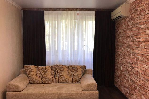 Продажа 2-комнатной квартиры, Краснодар, улица имени Калинина,  13к49