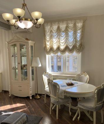 Продажа 2-комнатной квартиры, Краснодар, Красная улица,  33