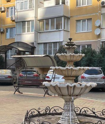 Продажа 2-комнатной квартиры, Краснодар, улица Атарбекова,  5/1