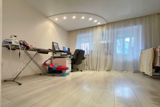 Продажа 3-комнатной квартиры, Краснодар, улица Тургенева,  130