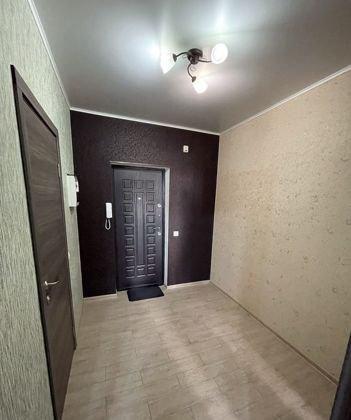 Продажа 1-комнатной квартиры, Краснодар, улица имени 40-летия Победы,  131