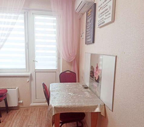 Продажа 2-комнатной квартиры, Краснодар, улица Героя Владислава Посадского,  69