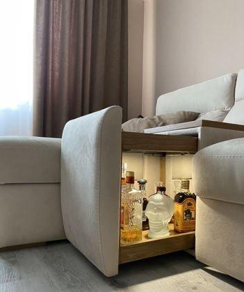 Продажа 2-комнатной квартиры, Краснодар, Российская улица,  128