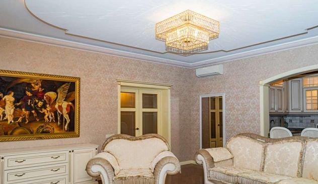 Продажа 2-комнатной квартиры, Краснодар, Постовая улица,  33