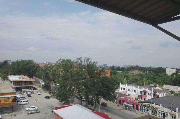 Продажа 1-комнатной квартиры, Краснодар, улица имени В.М. Комарова,  30