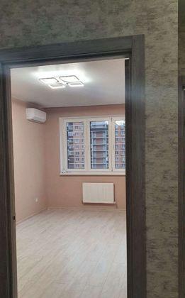 Продажа 2-комнатной квартиры, Краснодар, улица Адмирала Серебрякова,  3к1