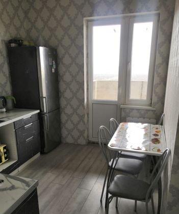 Продажа 2-комнатной квартиры, Краснодар, Командорская улица,  9к2