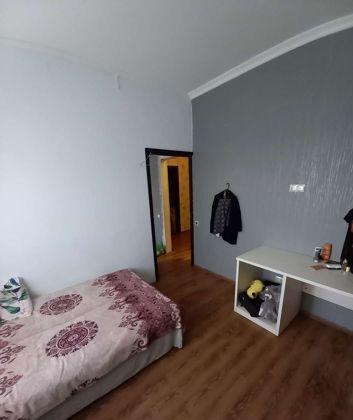 Продажа 2-комнатной квартиры, Краснодар, улица имени Сергея Есенина,  102